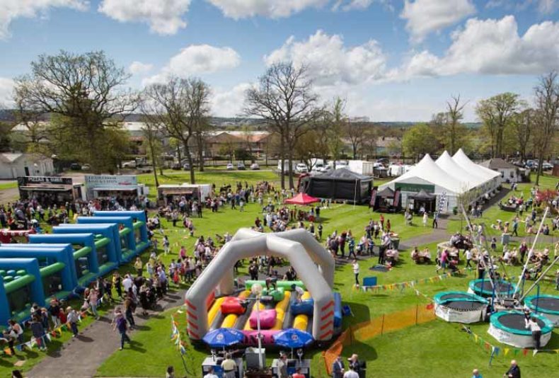 photo: Sodexo September Weekend Family Raceday